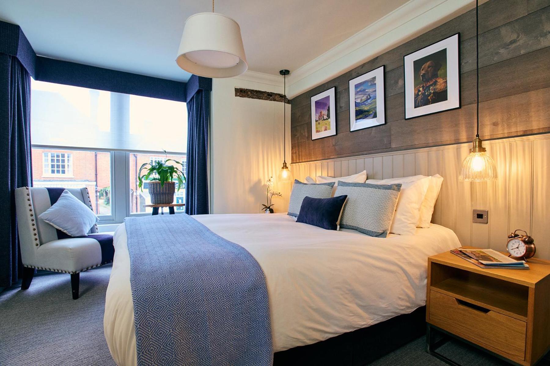The Red Lion Hotel Odiham Bagian luar foto